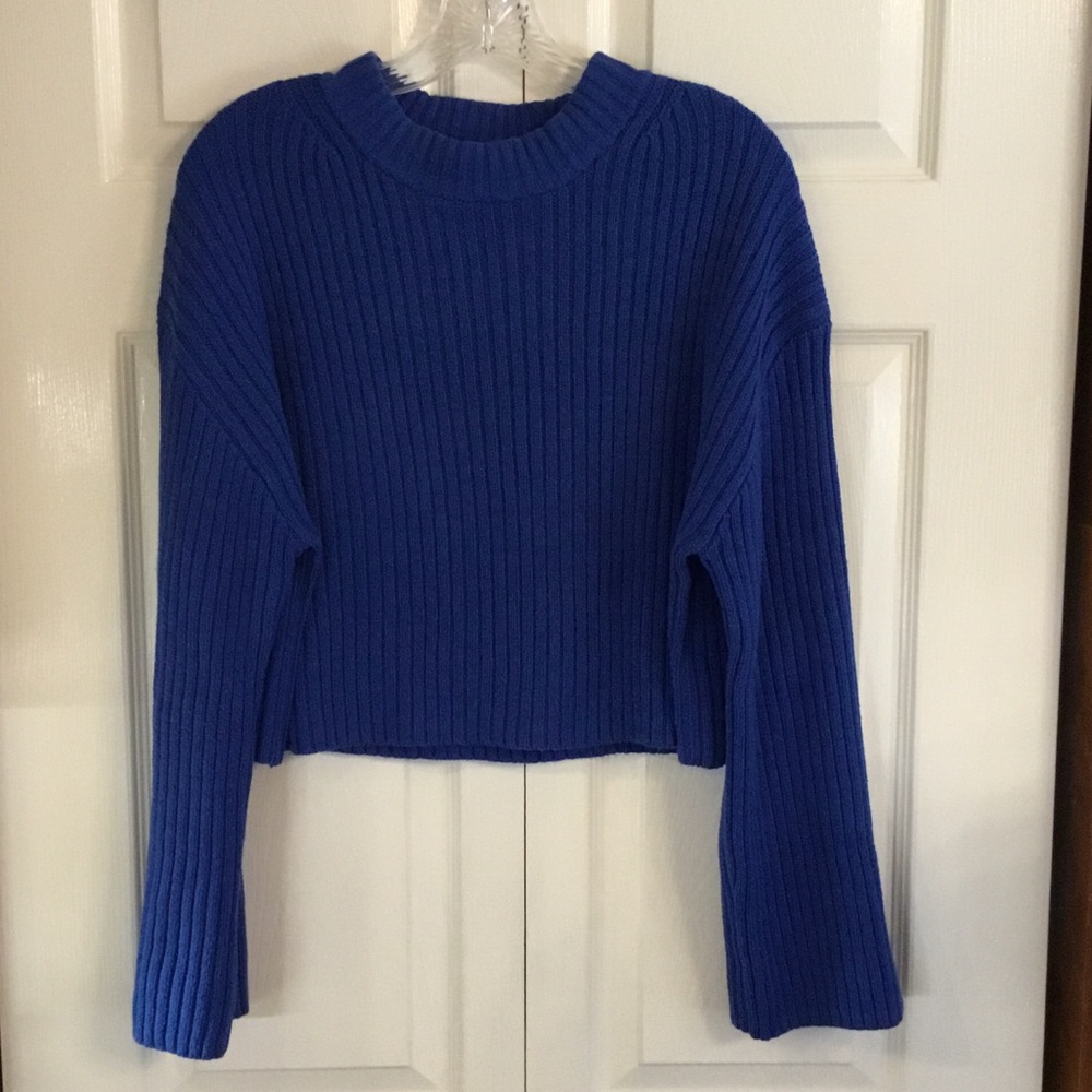 H&M Women’s Royal Blue Crop Knit Sweater - Picture 1 of 6